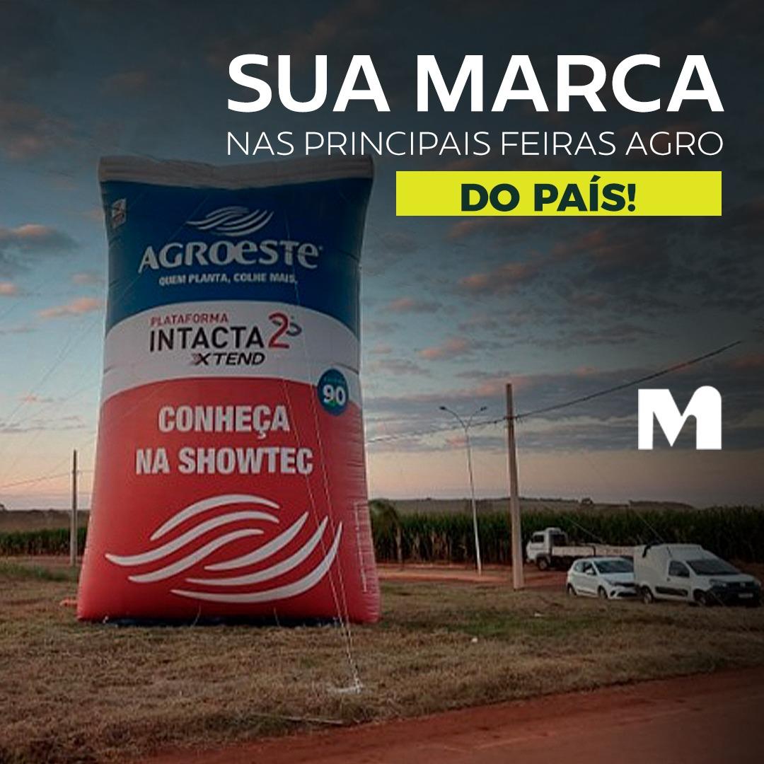 Inflável de marca em feira agro
